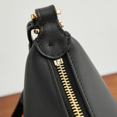 Fendi Fendigraphy Bag (T) — 7
