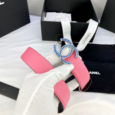 Chanel hot pink leather belt featuring a gold-tone CC buckle — 6