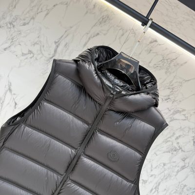 Moncler Panestrel Down Gilet — 4