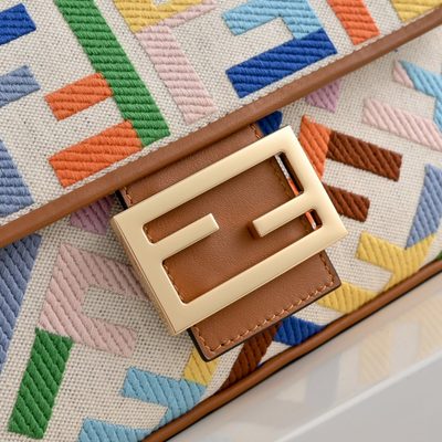 Fendi Baguette bag (T) — 3