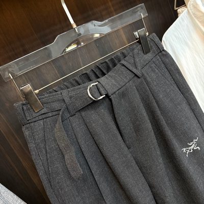 Arcteryx matching set featuring a zip-up jacket and wide-leg trousers — 9