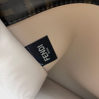 Fendi Peekaboo X-Lite bag (T) — 8
