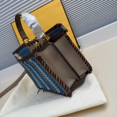 Fendi Peekaboo ISeeU bag (T) — 3