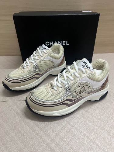 Chanel CC Runner sneakers — 3