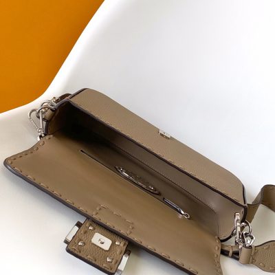 Fendi Baguette bag (T) — 5