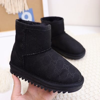 UGG short suede-style winter ankle boots — 6