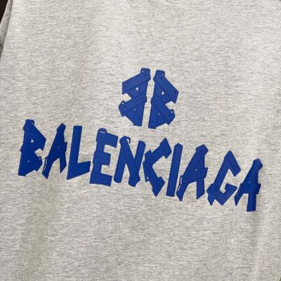 Balenciaga T-shirt — 7
