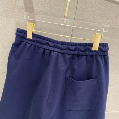 Gucci shorts — 10