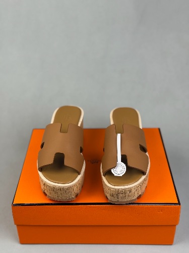 Hermès Eze 30 platform sandals — 3