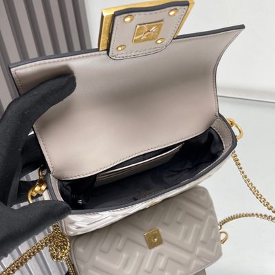 Fendi Baguette bag (T) — 6