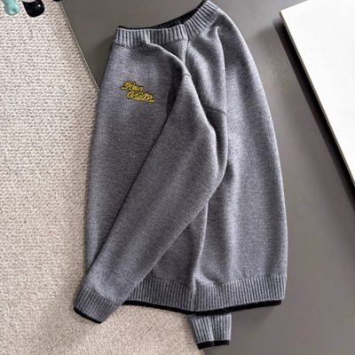 LV knit crewneck sweater — 7