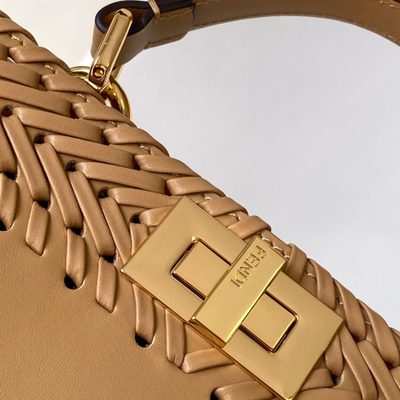 Fendi Peekaboo ISeeU handbag (T) — 7