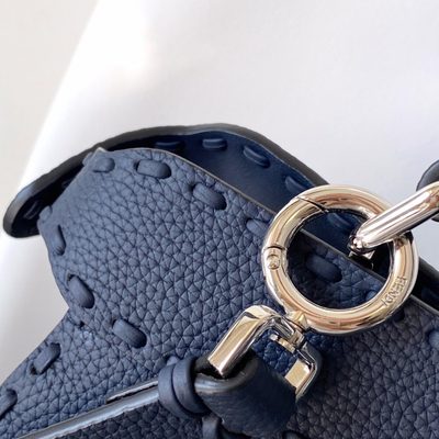 Fendi Peekaboo ISeeU bag (T) — 7