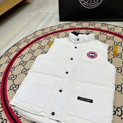 Canada Goose PBI Freestyle Crew Vest — 4