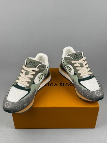 Louis Vuitton Run Away trainers — 4