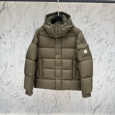 Moncler Maya 70 Hooded Short Down Jacket — 5