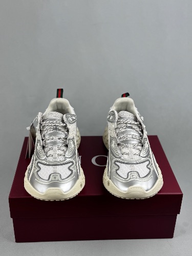 Gucci Cub3d sneakers in white and silver Demetra mesh — 3