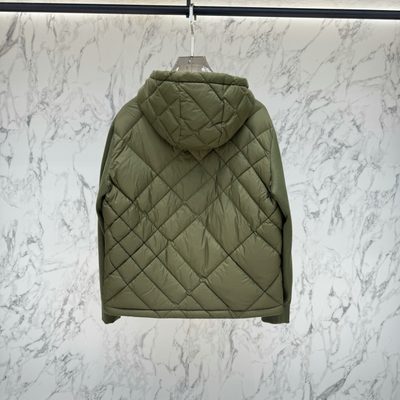 Burberry hooded jacket — 3