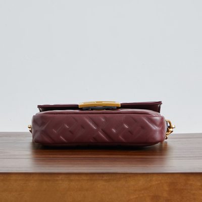 Fendi Baguette bag (T) — 4