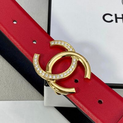 Chanel leather belt features a distinctive silver CC logo buckle — 6