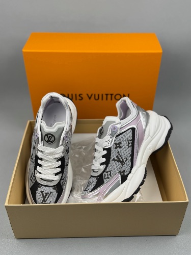 Louis Vuitton Monogram Run 55 sneakers