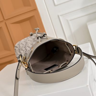 Fendi Mon Tresor bag  (T) — 9