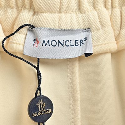 Moncler logo-appliquéd striped shorts — 5