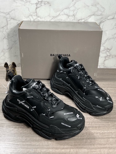 Balenciaga Triple S Allover Logo sneakers