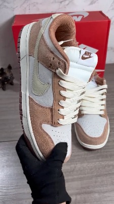Nike Dunk Low PRM "Medium Curry" sneakers — 5