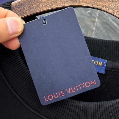 LV crewneck sweatshirt — 8