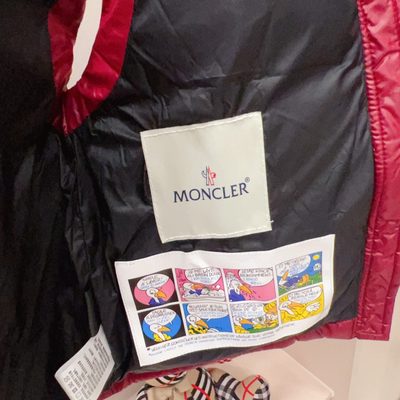Moncler children's/junior hooded down gilet (vest) — 7