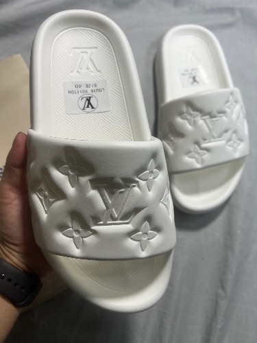 Louis Vuitton Waterfront Mule slide sandals — 3