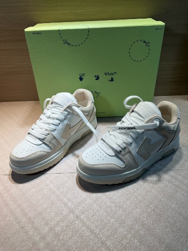Off-White Out of Office low-top sneakers — 3