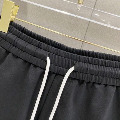Gucci short — 5