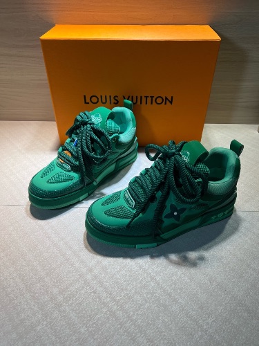 Louis Vuitton Skate sneakers in green — 3