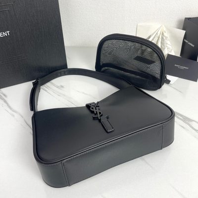 Saint Laurent Le 5 À 7 Shoulder — 4