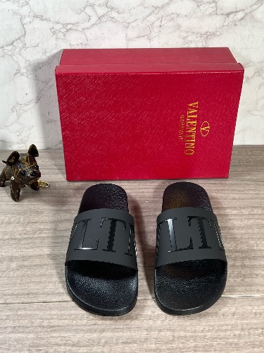 Valentino Garavani VLTN rubber slides — 3
