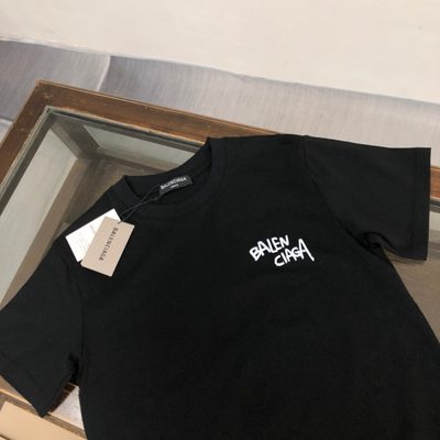 Balenciaga T-Shirt — 5