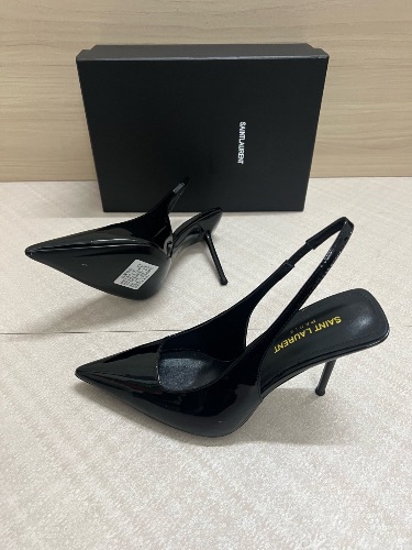 Saint Laurent patent leather slingback pumps
