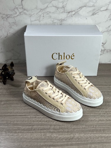 Chloé Lauren lace sneakers