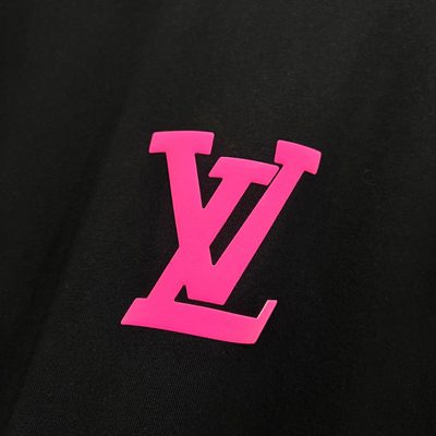LV T-shirt — 7