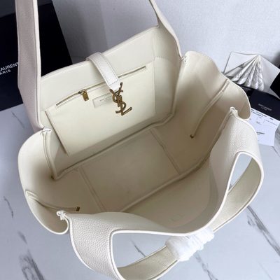 Saint Laurent Le 5 à 7 Bea tote bag — 5