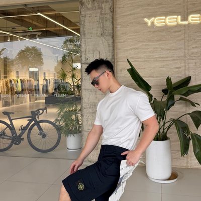 Stone Island cargo shorts — 3