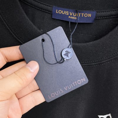 LV T-shirt — 5