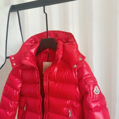 Moncler Enfant Maya Hooded Short Down Jacket — 8