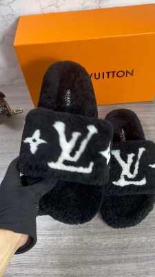 Louis Vuitton shearling paseo flat — 5