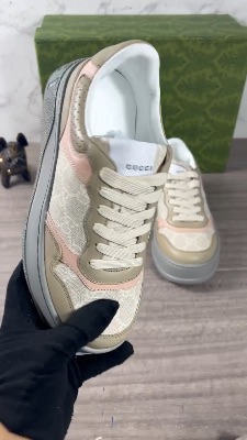 Gucci GG embossed sneakers — 5