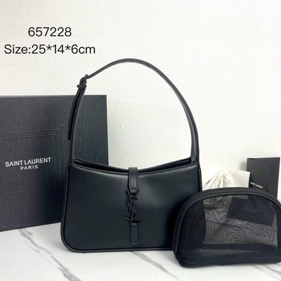 Saint Laurent Le 5 À 7 Shoulder