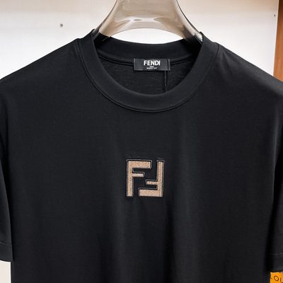 Fendi Men's Black Cotton Jacquard Patch T-shirt — 3