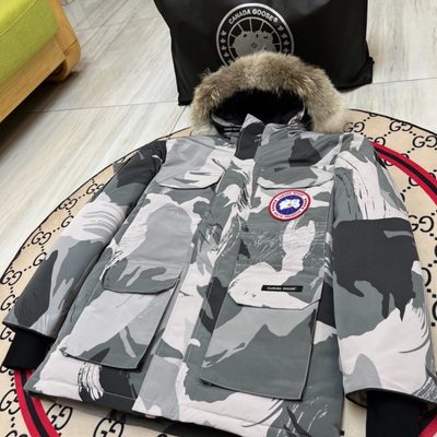 Canada Goose men's hooded parka with four — 5